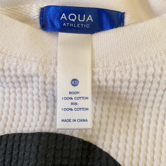 Thermal Long Sleeve w Skull image - Picture 4 of 6